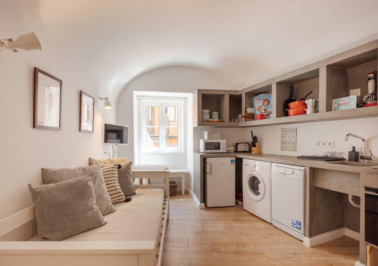 Studio Hideaway With Easy Access To Lisbon Center Luaran gambar